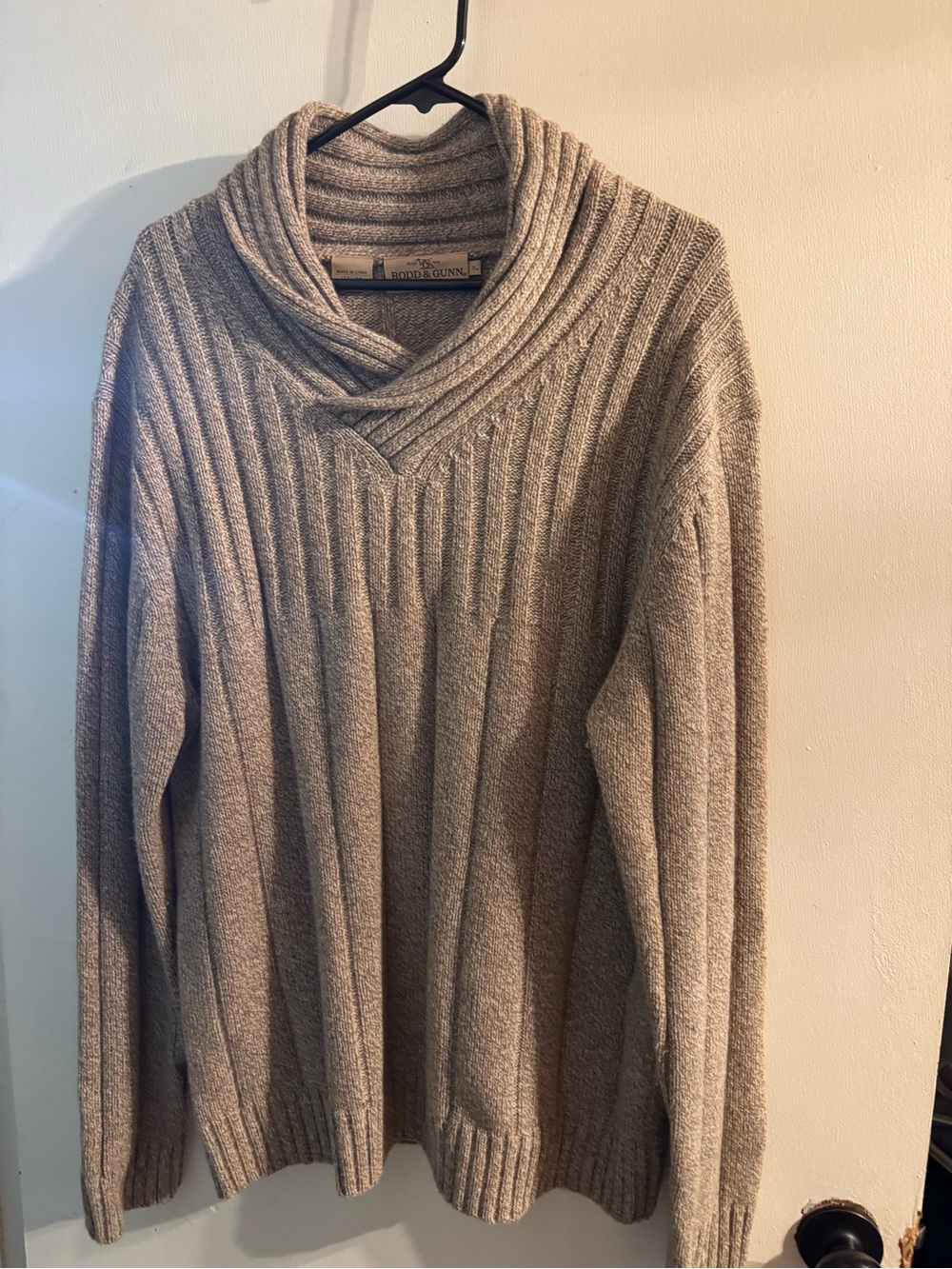 Rodd & Gunn Men’s Taupe Wool Ribbed Collar Sweater